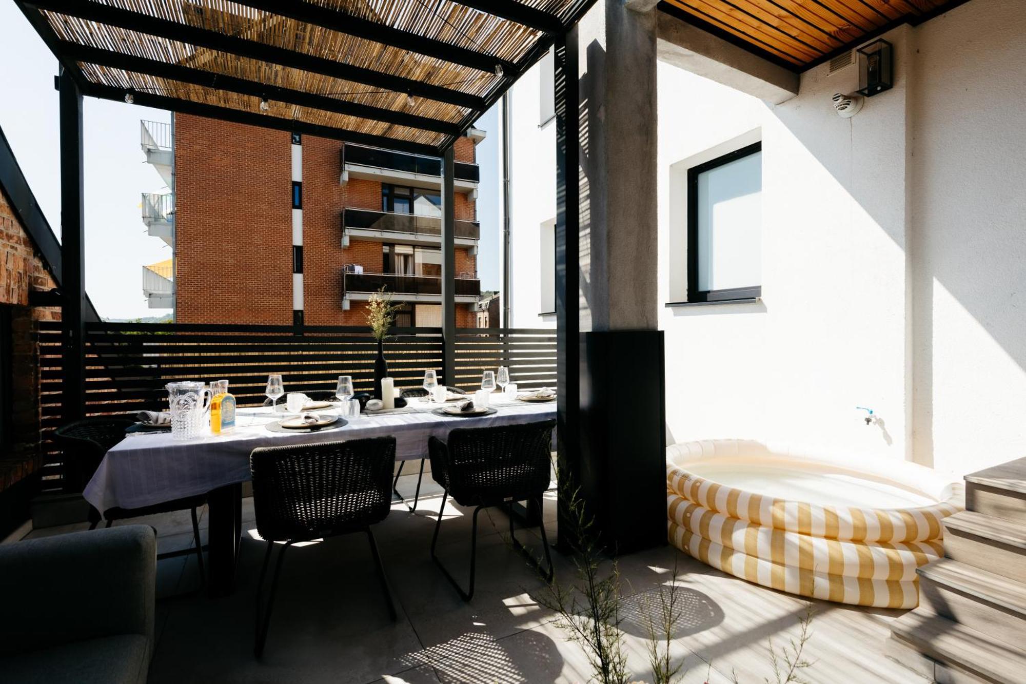 The Edgewater Suites - Park View Ναμούρ Εξωτερικό φωτογραφία