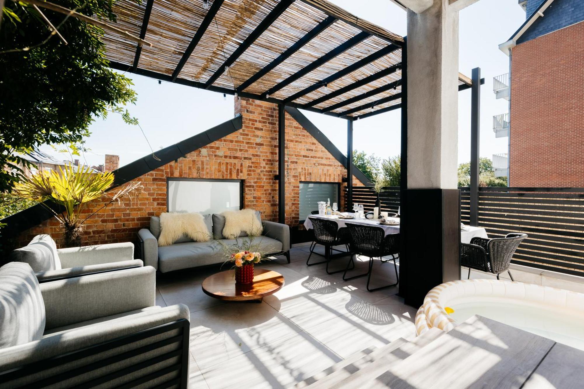 The Edgewater Suites - Park View Ναμούρ Εξωτερικό φωτογραφία